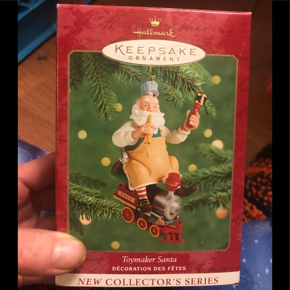 13 hallmark collectible keepsake Xmas ornaments.